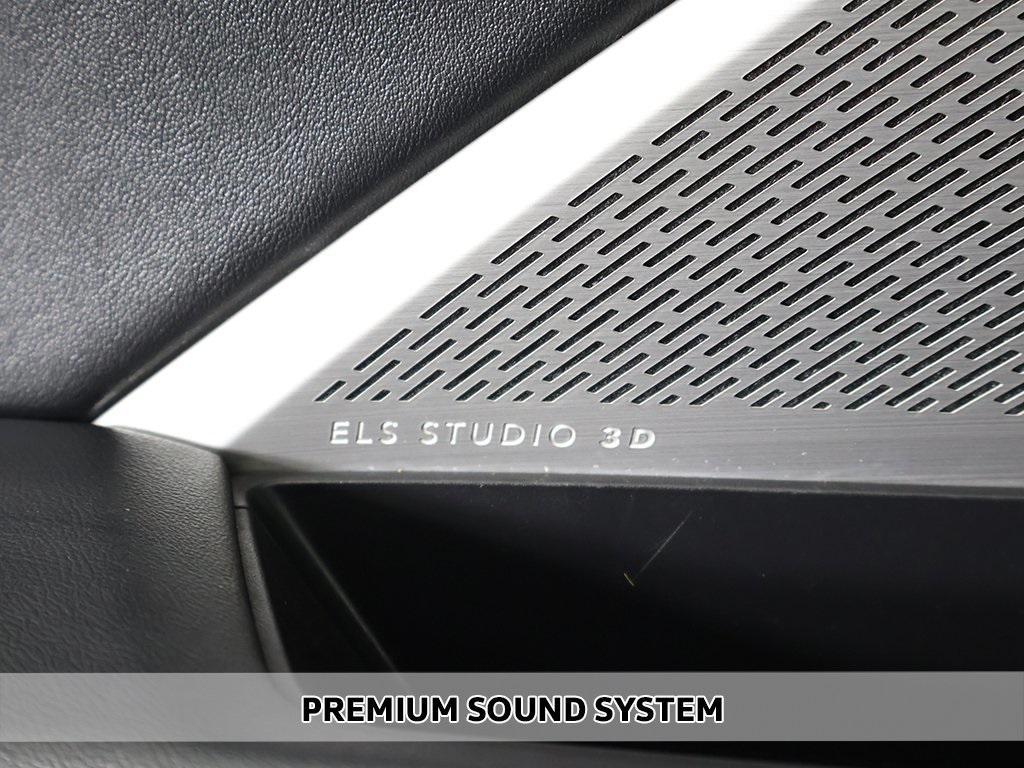 used 2023 Acura MDX car, priced at $43,599