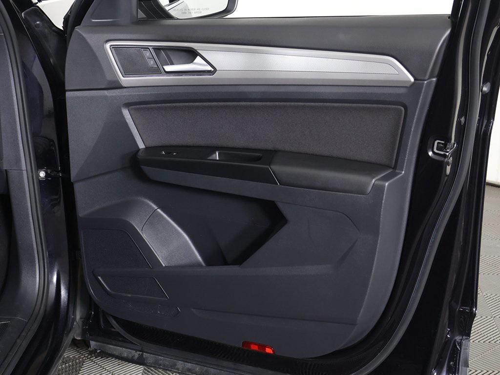 used 2020 Volkswagen Atlas Cross Sport car, priced at $17,179