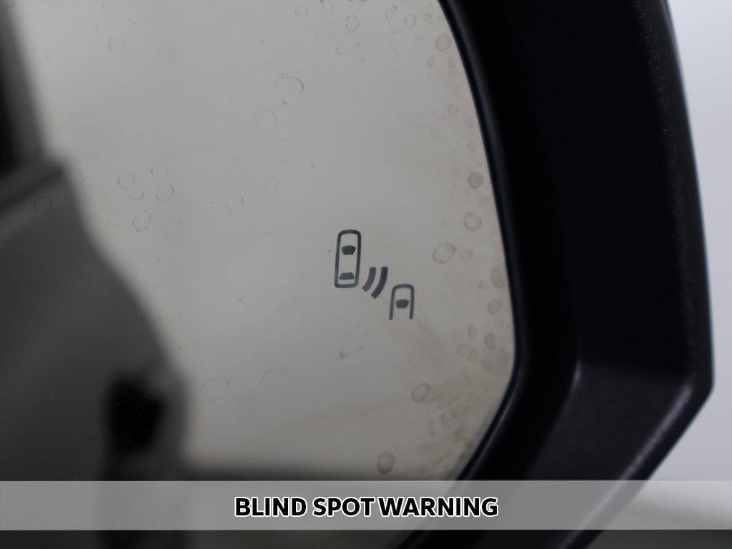 used 2022 Toyota Highlander car, priced at $35,399