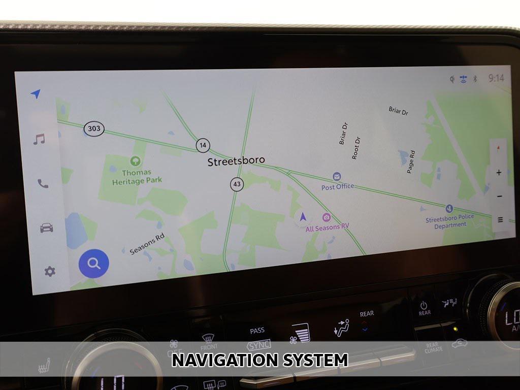 used 2023 Toyota Highlander car, priced at $35,999