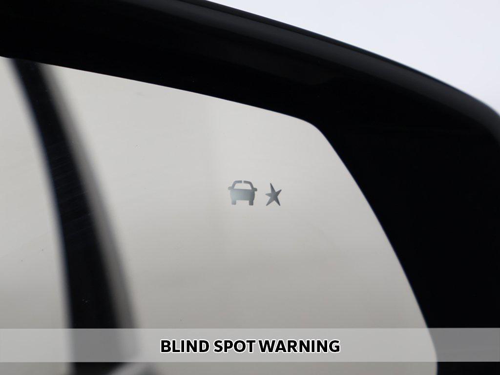 used 2023 GMC Yukon car, priced at $60,399