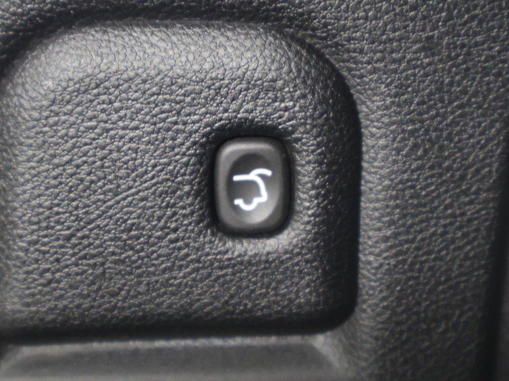 used 2024 Dodge Durango car, priced at $31,999