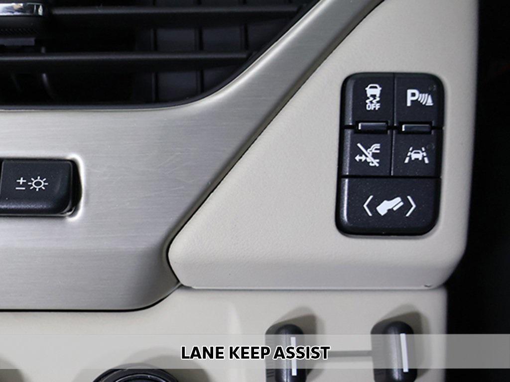 used 2019 GMC Yukon car, priced at $36,739