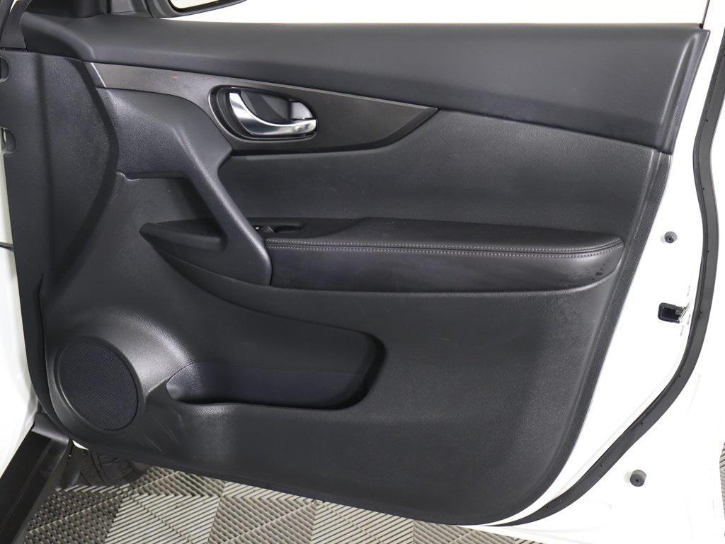 used 2018 Nissan Rogue car, priced at $10,339