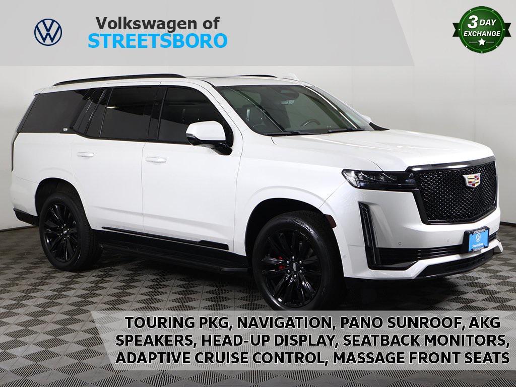 used 2023 Cadillac Escalade car, priced at $76,999