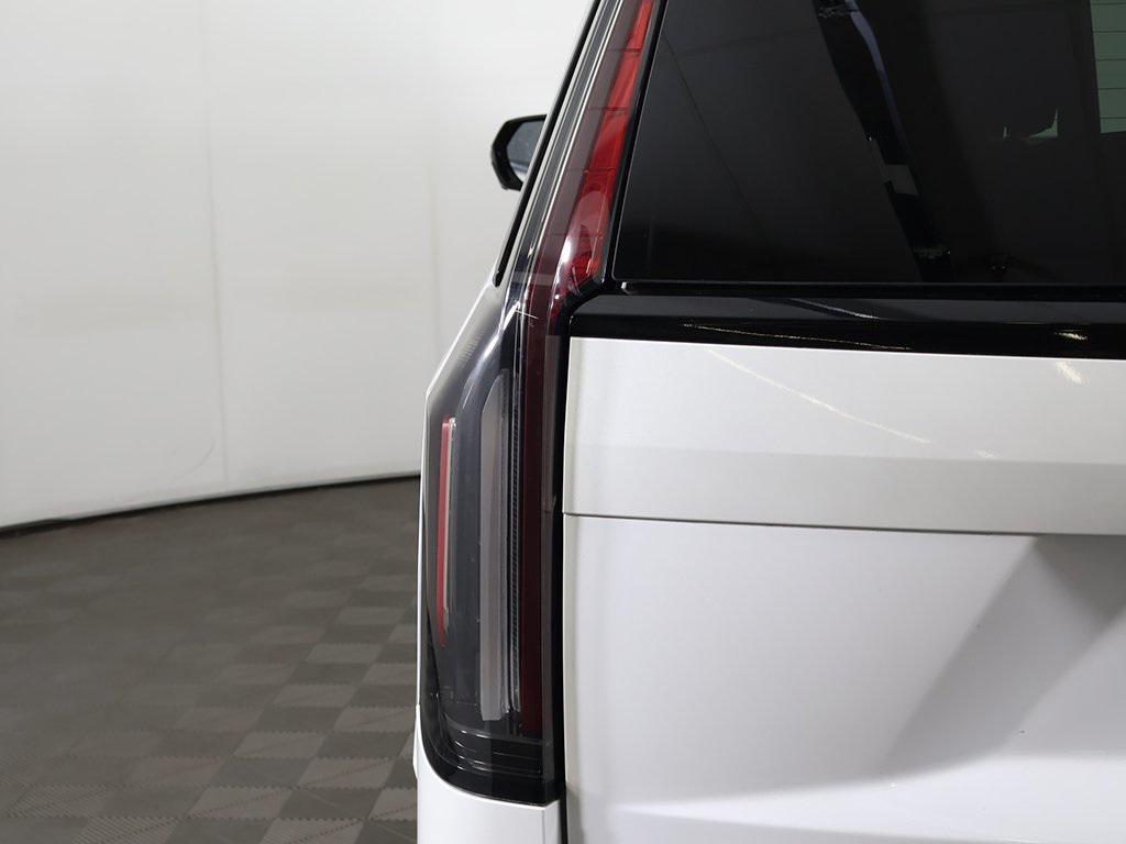 used 2023 Cadillac Escalade car, priced at $76,999