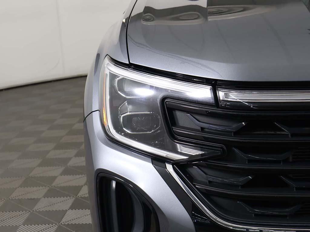 used 2024 Volkswagen Atlas Cross Sport car, priced at $32,699