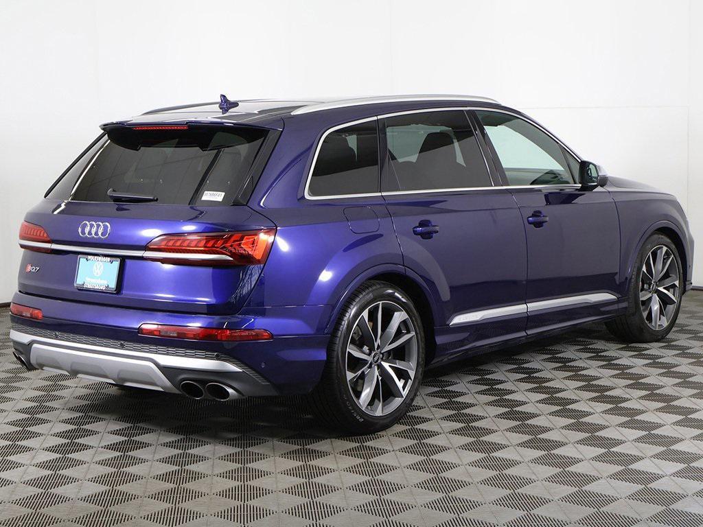 used 2022 Audi SQ7 car, priced at $47,799