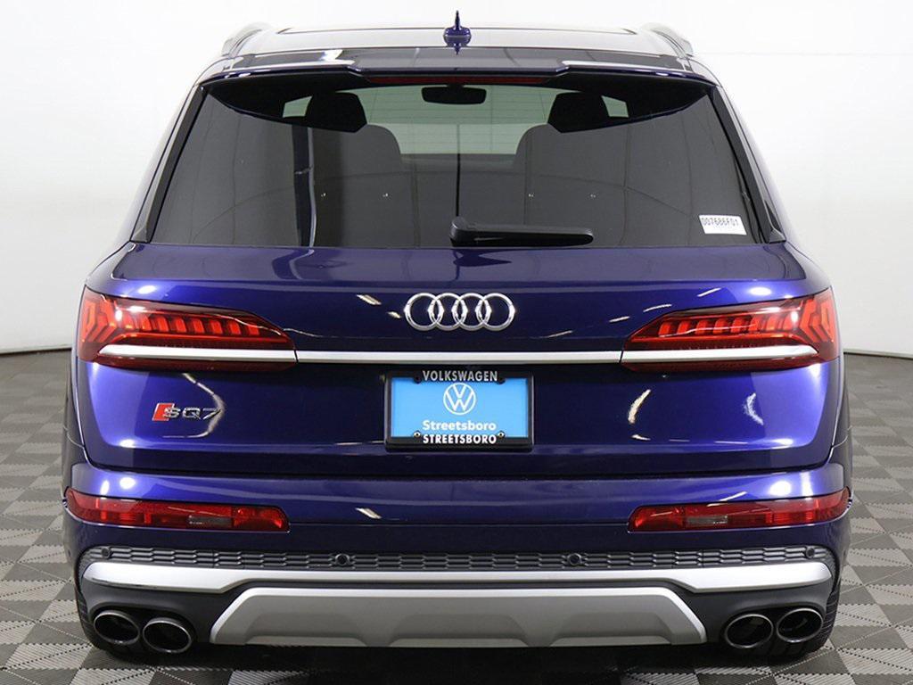 used 2022 Audi SQ7 car, priced at $47,799