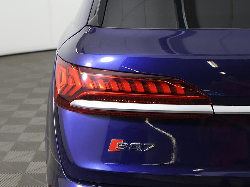 used 2022 Audi SQ7 car, priced at $47,799