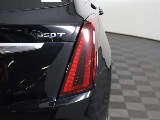 used 2023 Cadillac XT5 car, priced at $30,799