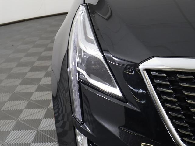 used 2023 Cadillac XT5 car, priced at $30,799