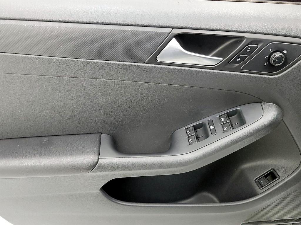 used 2016 Volkswagen Jetta car, priced at $13,998