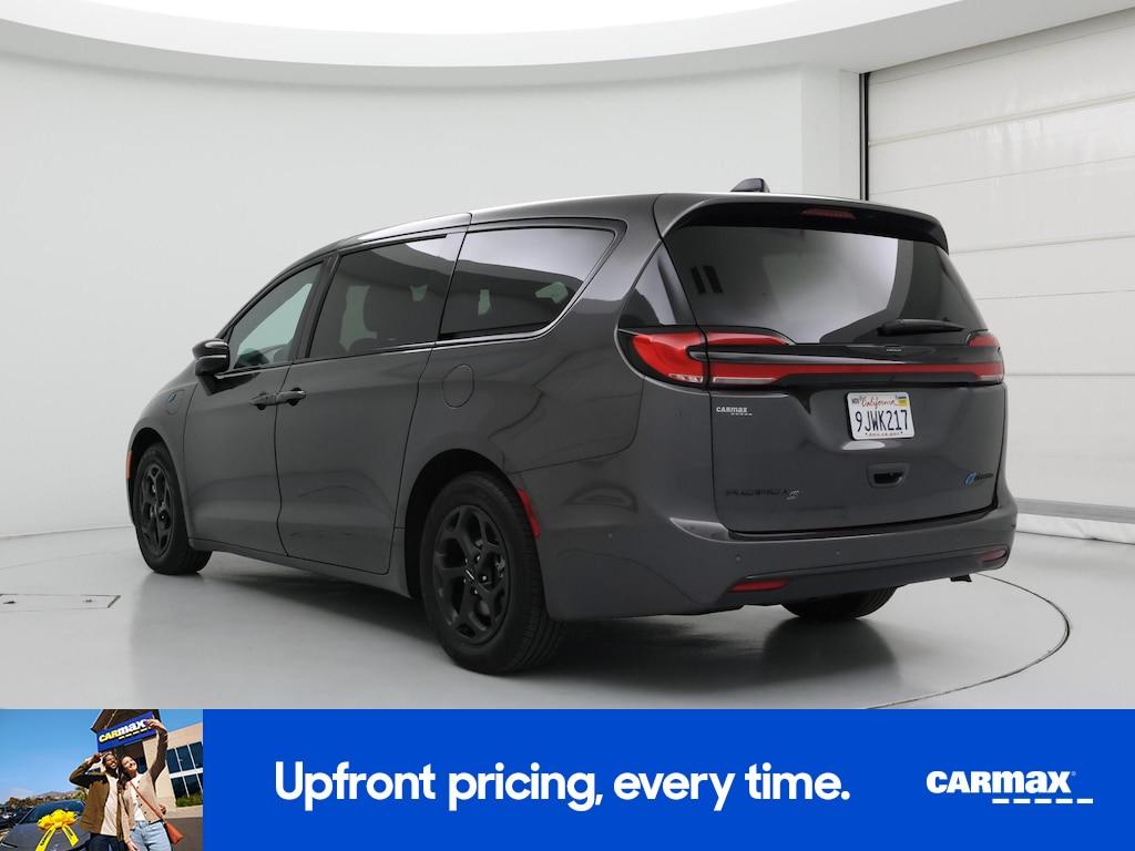 used 2023 Chrysler Pacifica Hybrid car, priced at $38,998