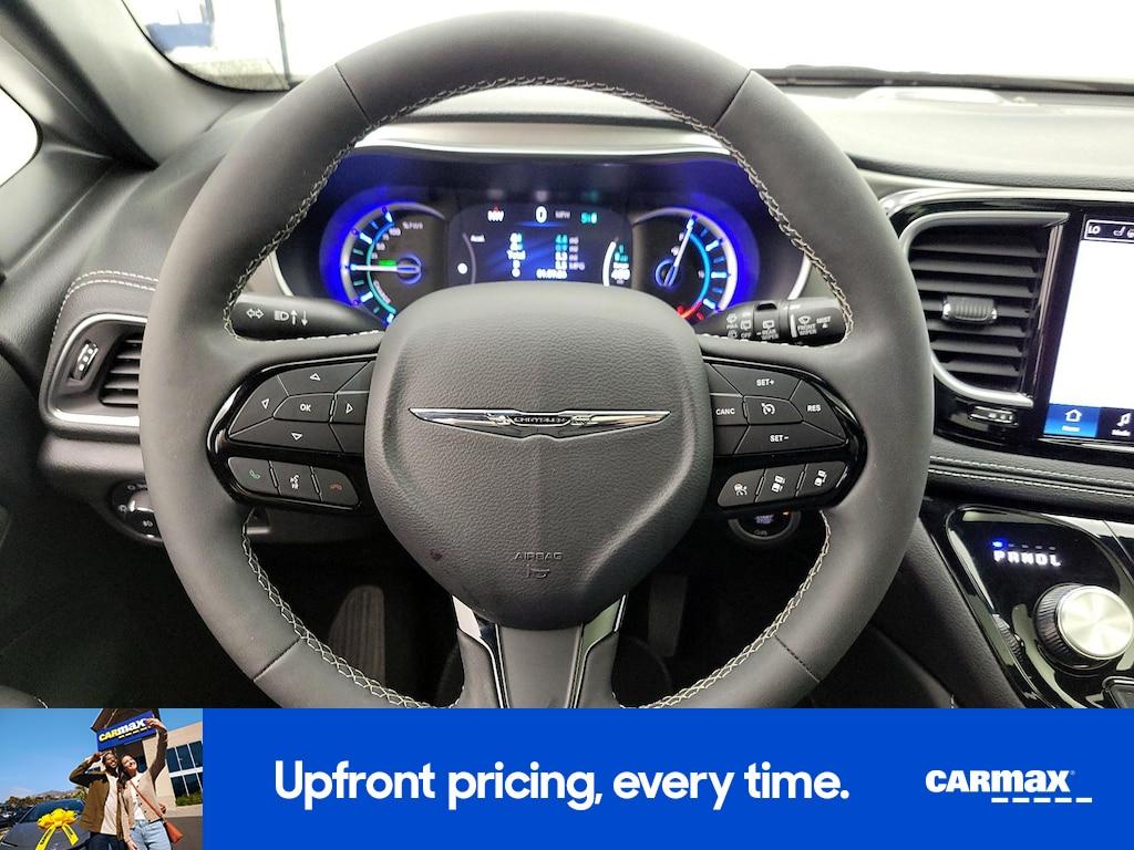 used 2023 Chrysler Pacifica Hybrid car, priced at $38,998