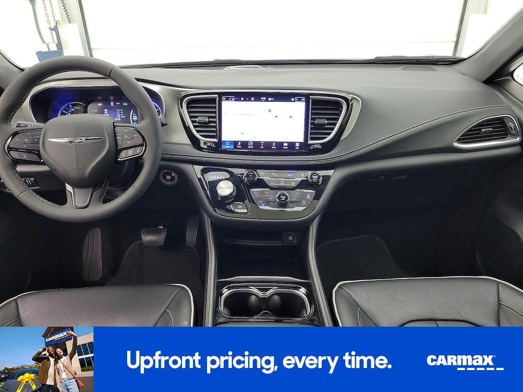 used 2023 Chrysler Pacifica Hybrid car, priced at $38,998