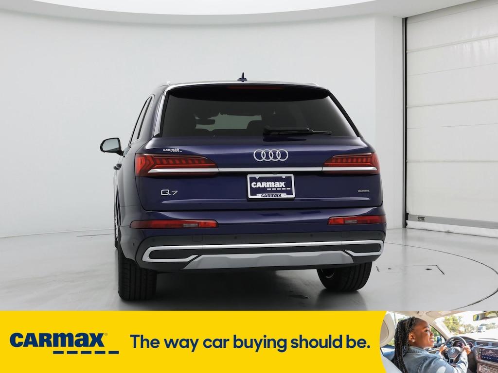used 2022 Audi Q7 car, priced at $43,998