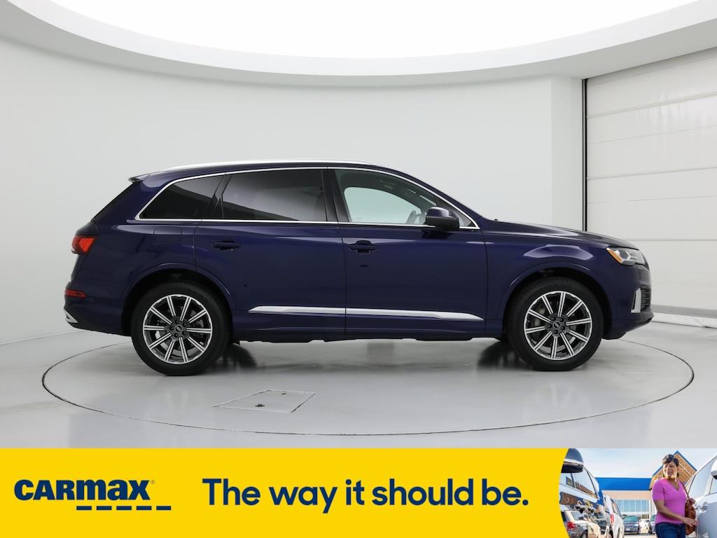used 2022 Audi Q7 car, priced at $43,998