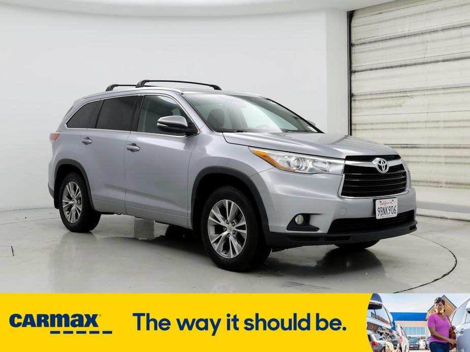 used 2015 Toyota Highlander car, priced at $25,998