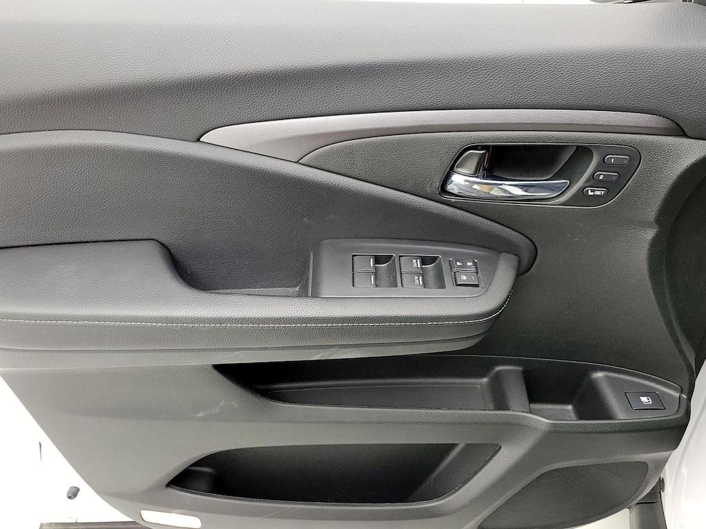 used 2023 Honda Ridgeline car, priced at $35,998