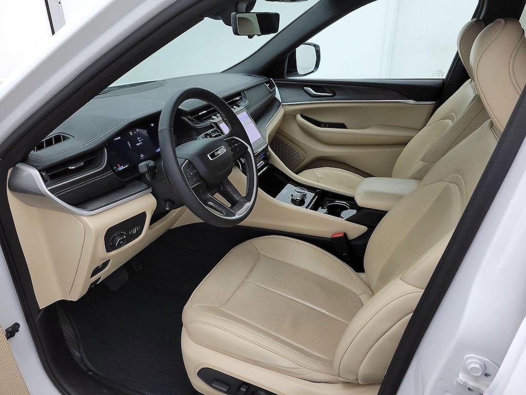 used 2023 Jeep Grand Cherokee car, priced at $32,998