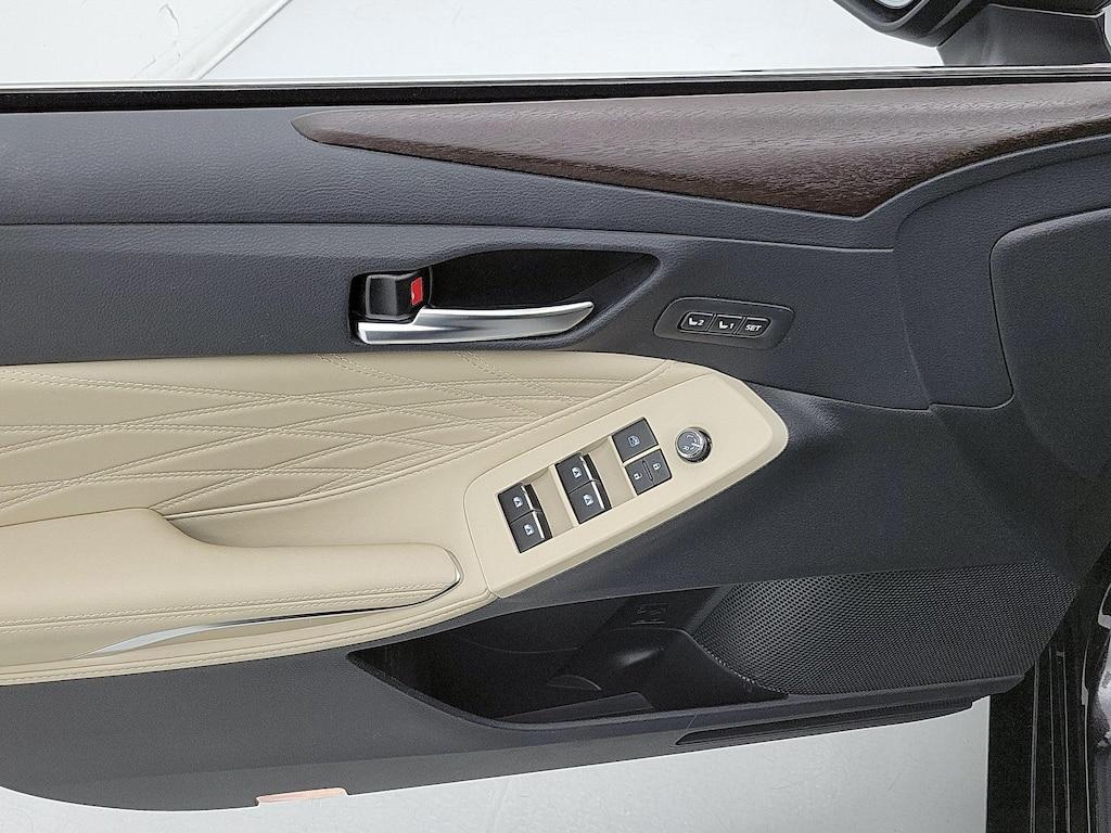 used 2019 Toyota Avalon car, priced at $33,998