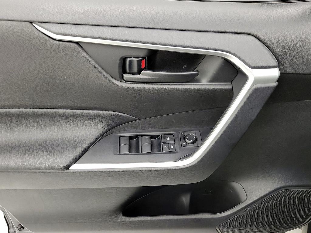 used 2020 Toyota RAV4 car, priced at $26,998
