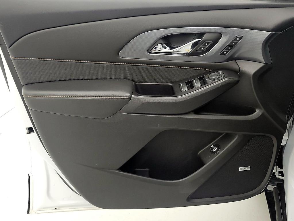 used 2020 Chevrolet Traverse car, priced at $29,998