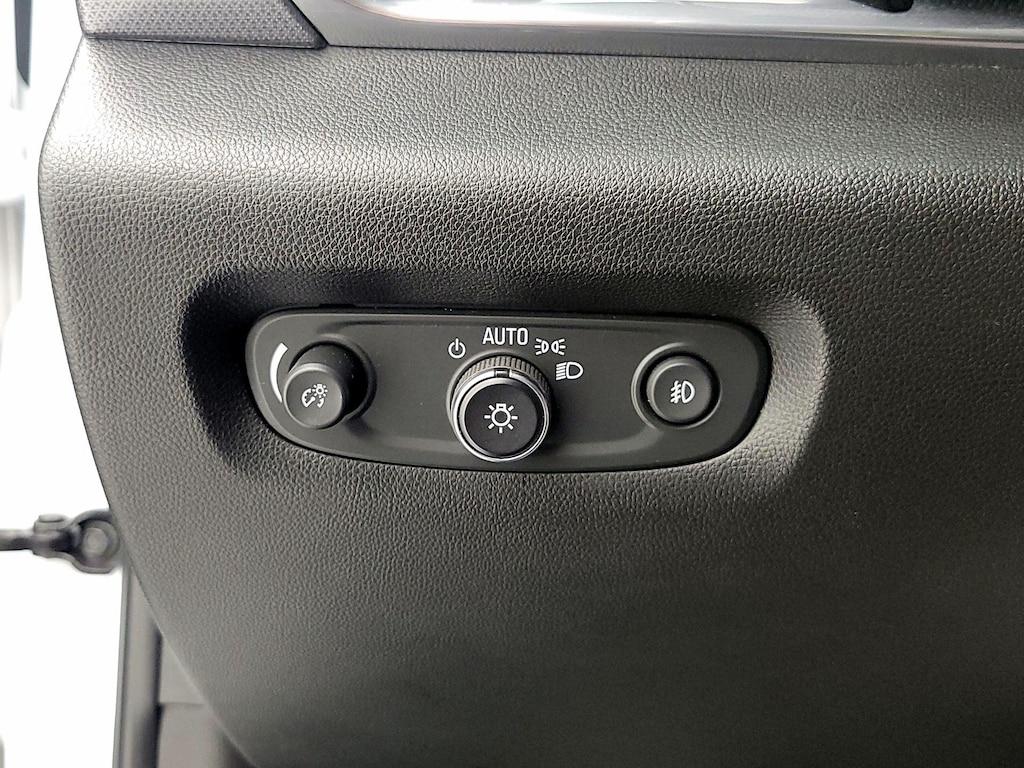 used 2020 Chevrolet Traverse car, priced at $29,998