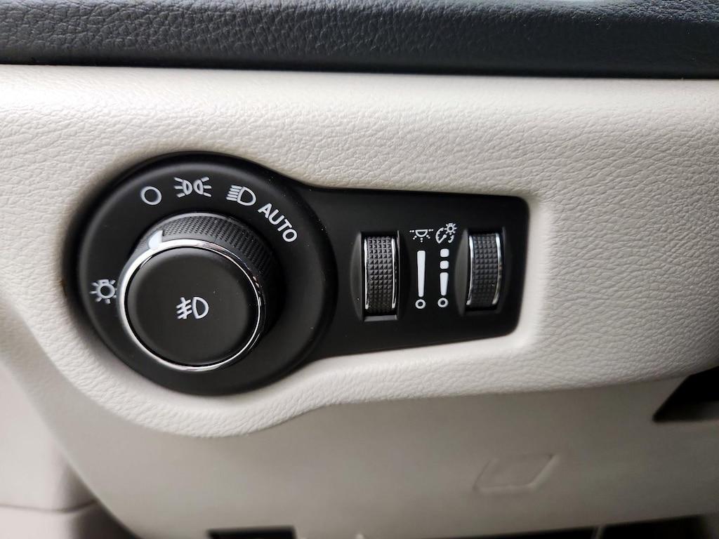 used 2018 Chrysler Pacifica car, priced at $23,998