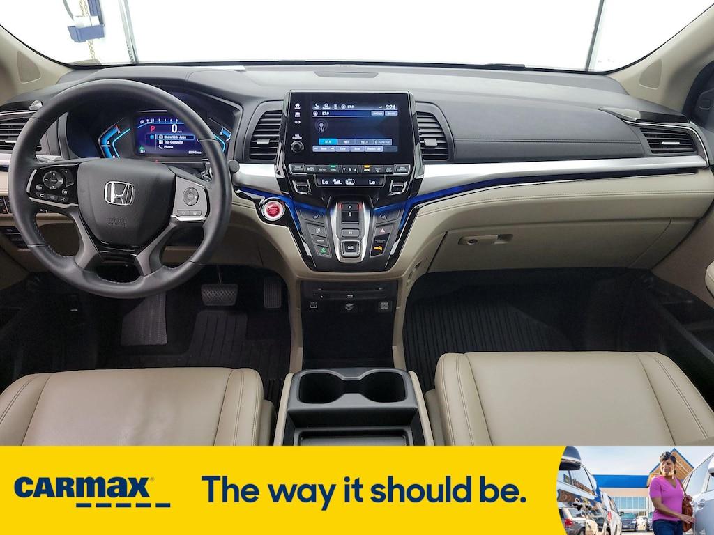 used 2023 Honda Odyssey car, priced at $39,998