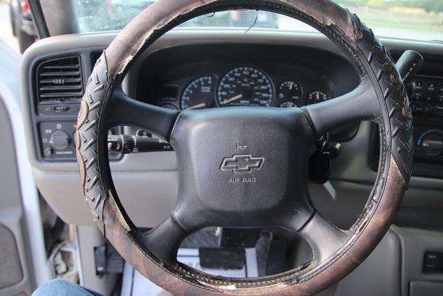 used 2001 Chevrolet Silverado 2500 car, priced at $15,900