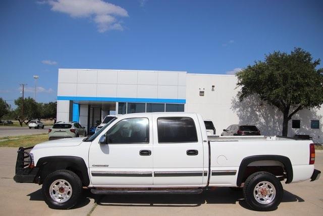 used 2001 Chevrolet Silverado 2500 car, priced at $15,900