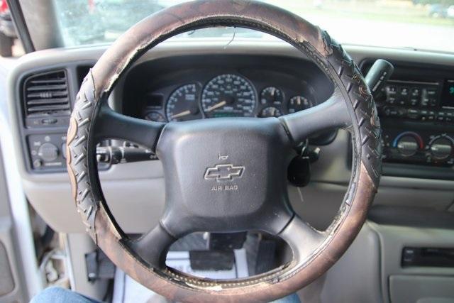 used 2001 Chevrolet Silverado 2500 car, priced at $15,900