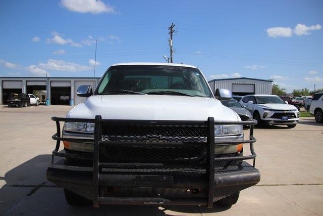 used 2001 Chevrolet Silverado 2500 car, priced at $15,900