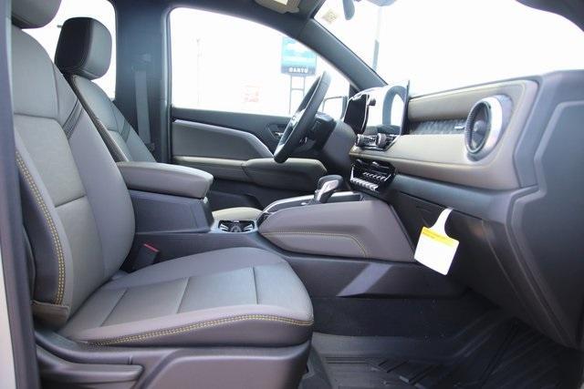 new 2025 Chevrolet Colorado car, priced at $54,160