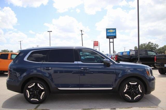 used 2023 Kia Telluride car, priced at $35,000