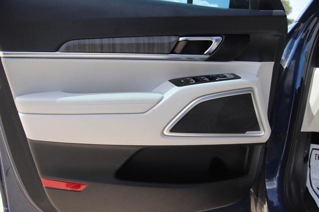 used 2023 Kia Telluride car, priced at $35,000