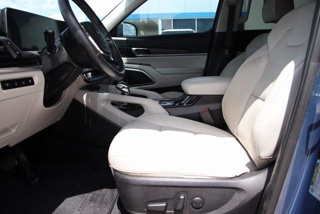 used 2023 Kia Telluride car, priced at $35,000
