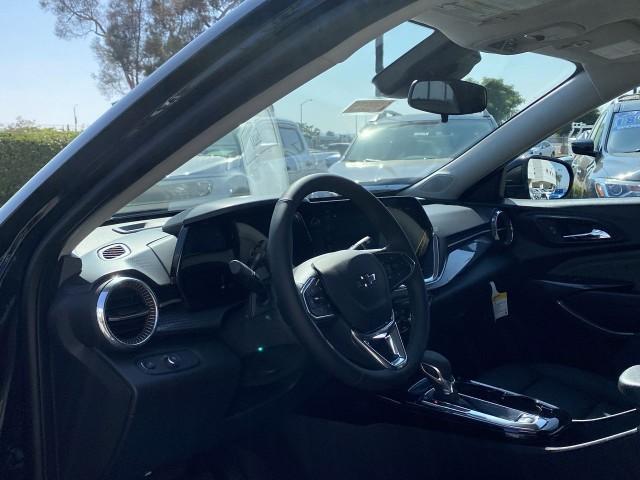 new 2025 Chevrolet Trax car, priced at $26,980