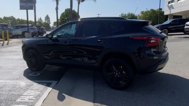 new 2025 Chevrolet Trax car, priced at $26,385