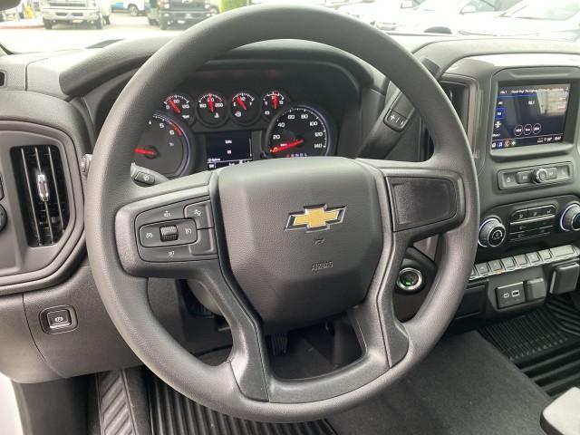 new 2025 Chevrolet Silverado 1500 car, priced at $47,735