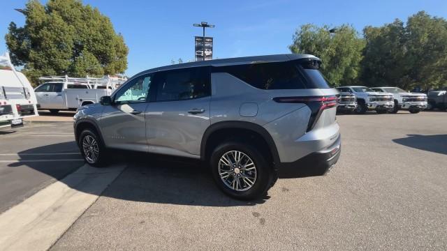 new 2024 Chevrolet Traverse car