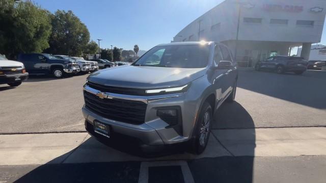 new 2024 Chevrolet Traverse car