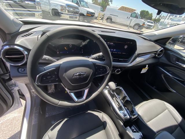 new 2025 Chevrolet Trax car, priced at $26,980