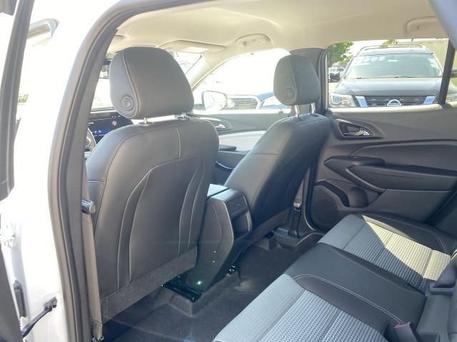 new 2025 Chevrolet Trax car, priced at $25,580