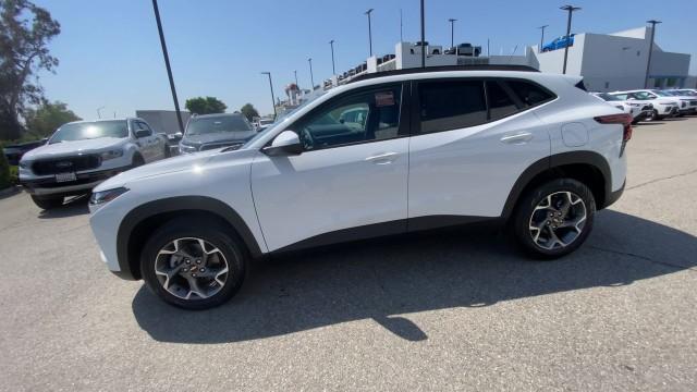 new 2025 Chevrolet Trax car, priced at $25,580