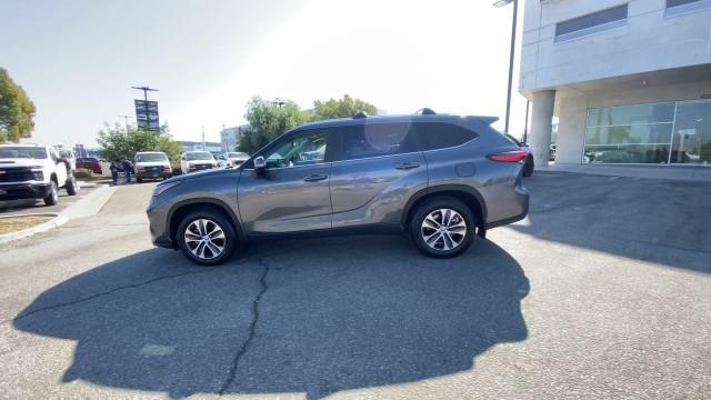 used 2023 Toyota Highlander car, priced at $38,895