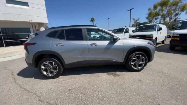 new 2025 Chevrolet Trax car, priced at $25,855