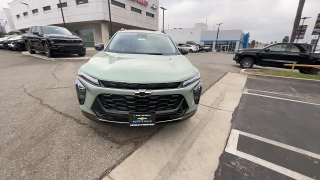 new 2025 Chevrolet Trax car, priced at $27,059